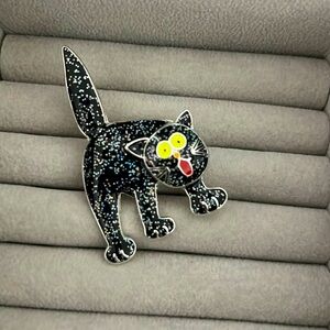 Cute Kitty Brooch